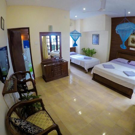 Temple View Apartman Kandy Kültér fotó